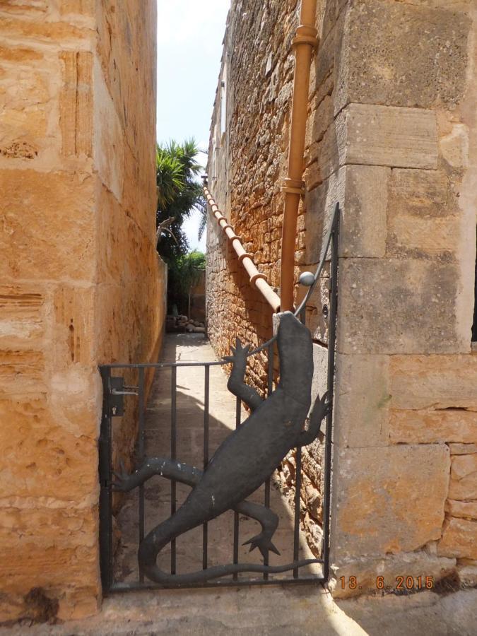 Lujosa Casa Mallorquina Restaurada 塞萨利内斯 外观 照片